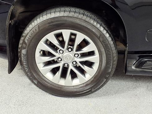 Used 2018 Lexus GX 460 Luxury w/ Preferred Accessory Package AWD/4WD image 4