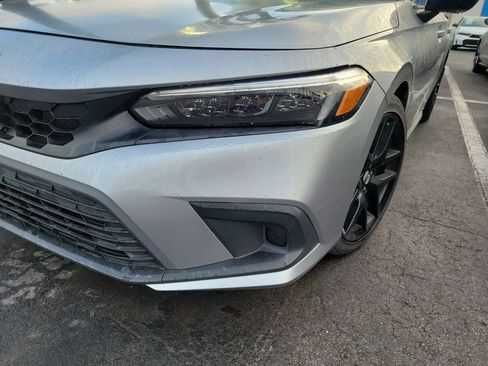 Used 2023 Honda Civic Sport image 7