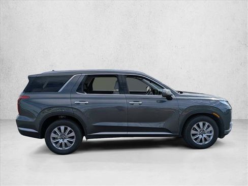 Used 2025 Hyundai Palisade SEL FWD image 4
