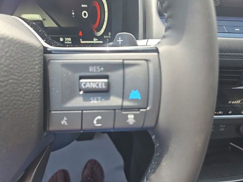 New 2026 Nissan Rogue Platinum AWD/4WD image 16