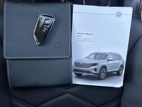 Certified 2024 Volkswagen Atlas SE AWD/4WD image 21