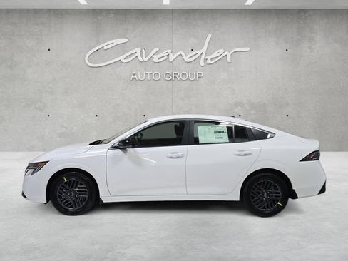 New 2026 Nissan Sentra SV image 13