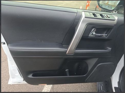 Used 2024 Toyota 4Runner SR5 image 10