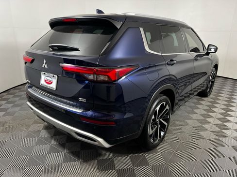 Used 2022 Mitsubishi Outlander SEL image 5