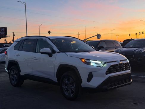 Used 2024 Toyota RAV4 XLE w/ Convenience Package image 15