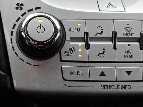 Used 2016 Chevrolet Equinox LT w/ Convenience Package AWD/4WD image 24