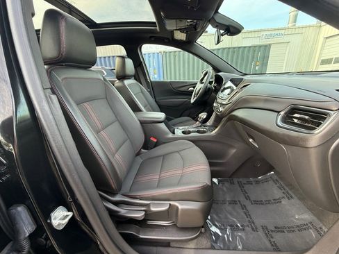 Used 2023 Chevrolet Equinox RS image 25