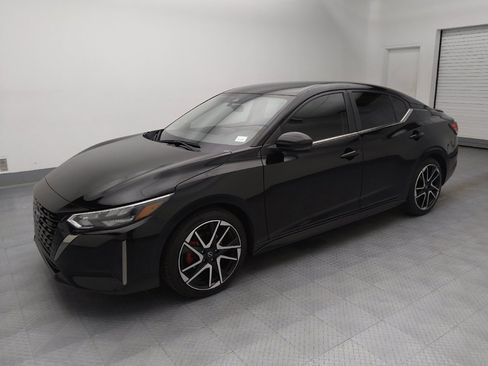 Used 2024 Nissan Sentra SR image 2