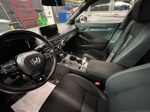 Certified 2024 Honda Civic Sport image 30
