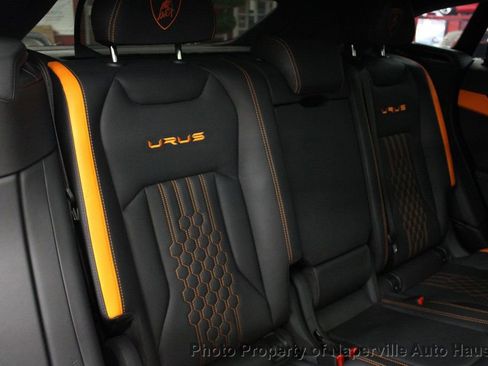 Used 2023 Lamborghini Urus S image 49