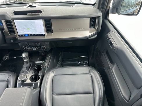 Certified 2025 Ford Bronco Outer Banks image 12