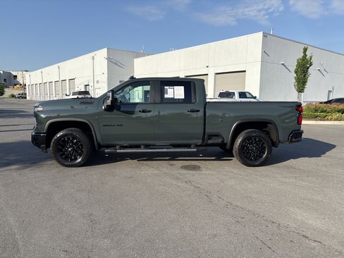 Used 2026 Chevrolet Silverado 2500 LT w/ Trail Boss Package AWD/4WD image 6