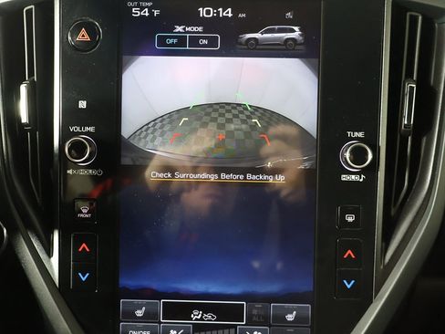 Used 2025 Subaru Forester Premium image 43