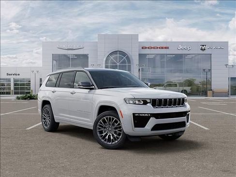 New 2026 Jeep Grand Cherokee L Summit AWD/4WD image 5