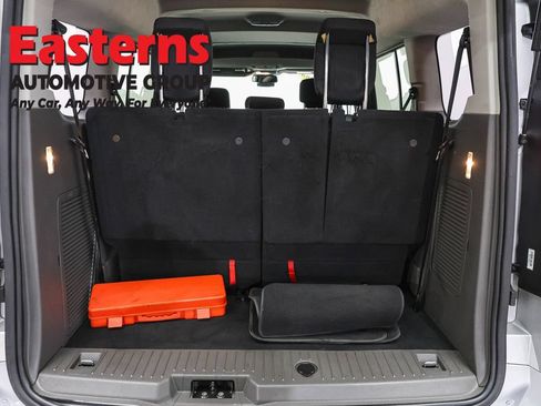 Used 2021 Ford Transit Connect XLT FWD image 9