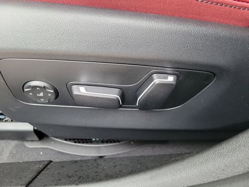 New 2026 BMW 540i xDrive 540i xDrive w/ M Sport Package image 16