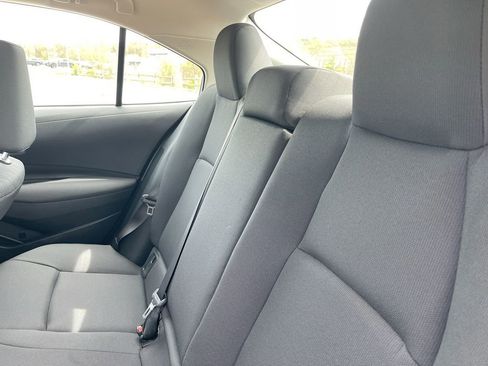 Used 2026 Toyota Corolla LE w/ LE Premium Package FWD image 9