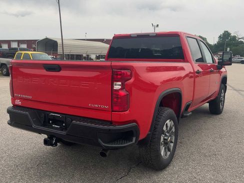 New 2026 Chevrolet Silverado 2500 Custom w/ Z71 Off-Road Package AWD/4WD image 6