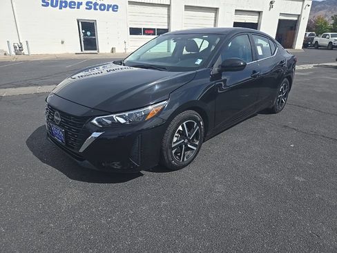 Used 2024 Nissan Sentra SV FWD image 1