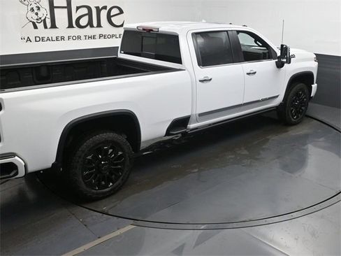 New 2025 Chevrolet Silverado 2500 High Country w/ Technology Package image 18