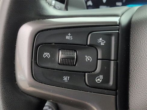 Used 2025 Chevrolet Silverado 1500 ZR2 w/ Technology Package image 10