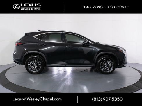 Certified 2025 Lexus NX 250 FWD w/ Towing Package (2000 Lbs) image 2