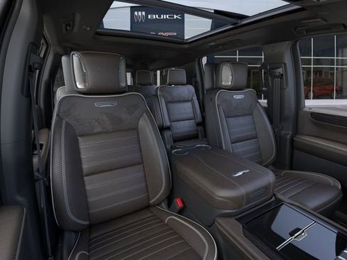New 2026 GMC Yukon XL Denali Ultimate AWD/4WD image 16