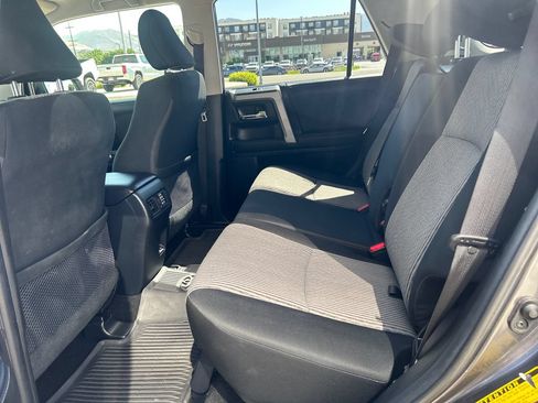 Certified 2023 Toyota 4Runner SR5 AWD/4WD image 28