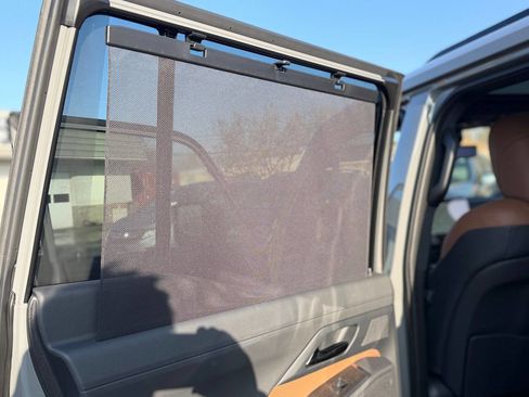 Used 2025 Lexus GX 550 image 99