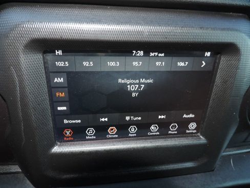 Used 2021 Jeep Wrangler Unlimited Sport image 20