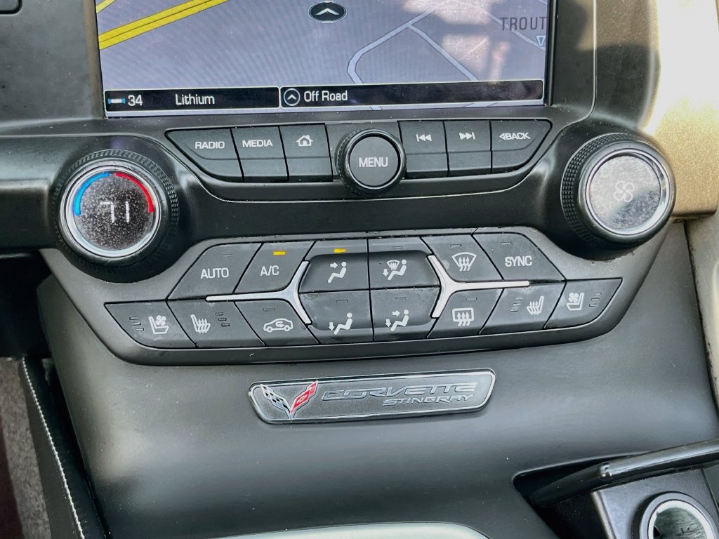 Used 2019 Chevrolet Corvette Stingray Convertible w/ 3LT Preferred Equipment Group RWD image 16