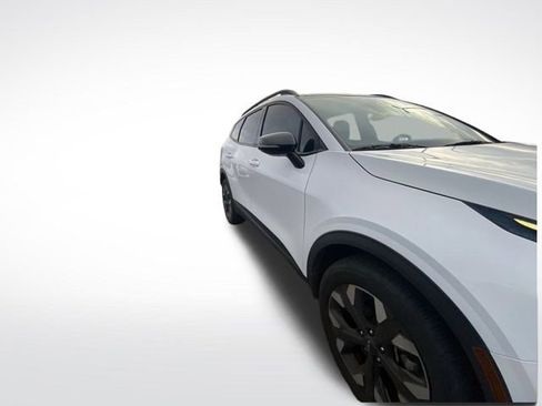 Certified 2023 Kia Sportage X-Line w/ X-Line Premium Package image 12