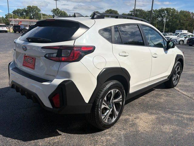 Used 2024 Subaru Crosstrek 2.0i Premium AWD/4WD image 7