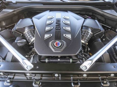 New 2026 BMW ALPINA XB7 AWD/4WD image 25