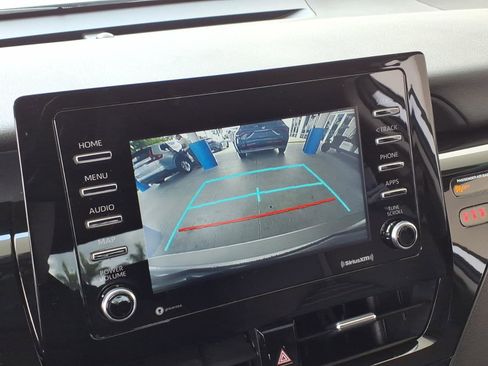 Used 2021 Toyota Camry SE FWD image 24