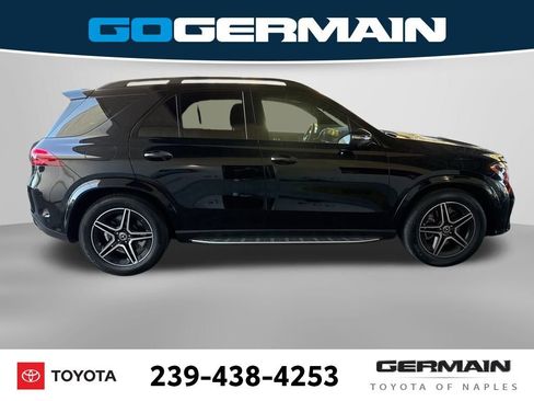 Used 2025 Mercedes-Benz GLE 450 4MATIC w/ AMG Line Exterior image 11