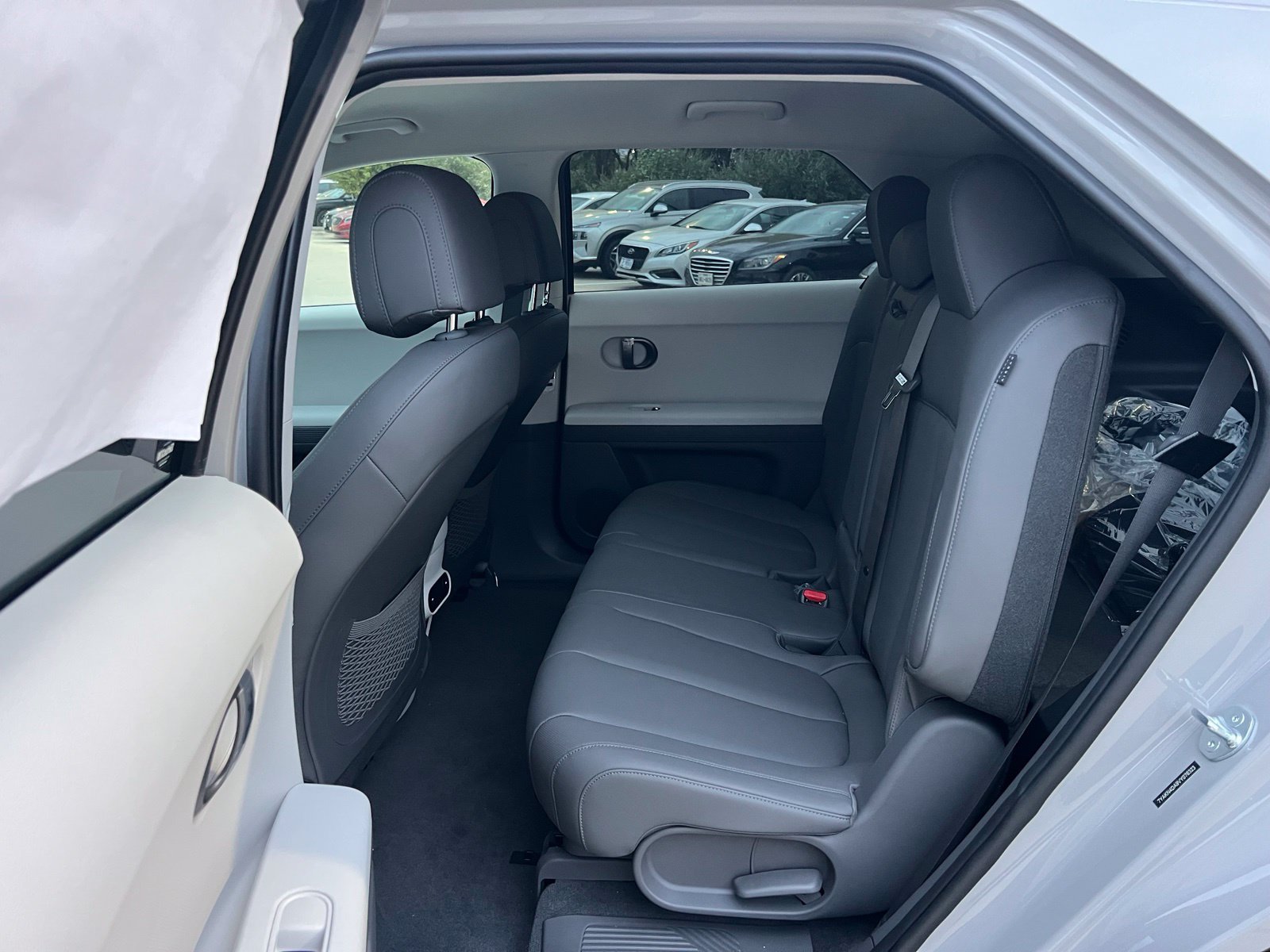 New 2027 Hyundai Ioniq 5 SEL RWD image 17