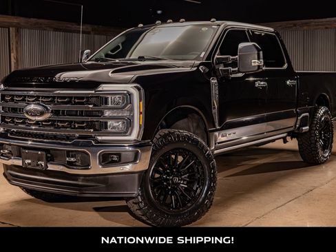 Used 2024 Ford F250 King Ranch w/ Chrome Package image 4