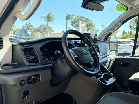 Used 2023 Ford Transit 350 XLT RWD image 10