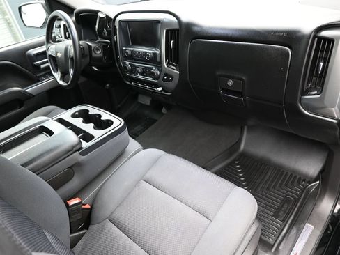 Used 2018 Chevrolet Silverado 1500 LT w/ All Star Edition AWD/4WD image 39