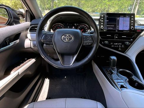 Used 2024 Toyota Camry XSE w/ Navigation Package FWD image 8