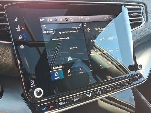 Used 2023 Jeep Wagoneer Series II image 16