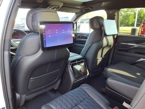 New 2026 Cadillac Escalade IQ Sport 1 w/ LPO, ONYX Package AWD/4WD image 14