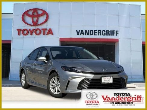 New 2026 Toyota Camry LE FWD image 1