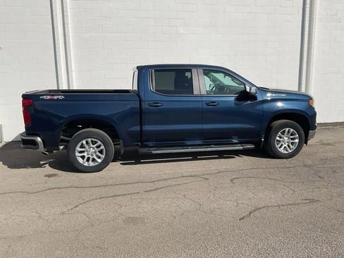 Used 2022 Chevrolet Silverado 1500 LT image 3