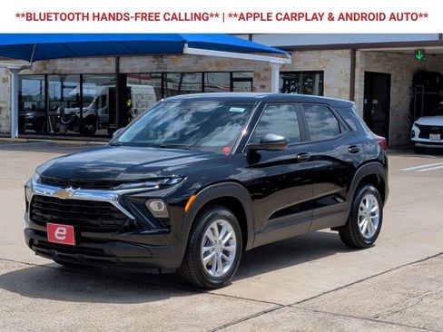 New 2026 Chevrolet TrailBlazer LS FWD image 3