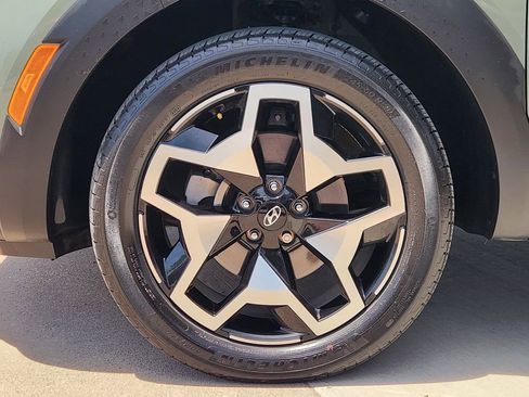 Certified 2024 Hyundai Santa Cruz Limited AWD/4WD image 10