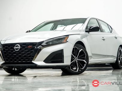 Used 2024 Nissan Altima 2.5 SR