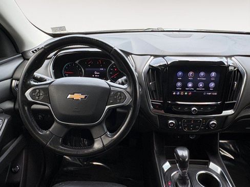 Used 2021 Chevrolet Traverse LT AWD/4WD image 10