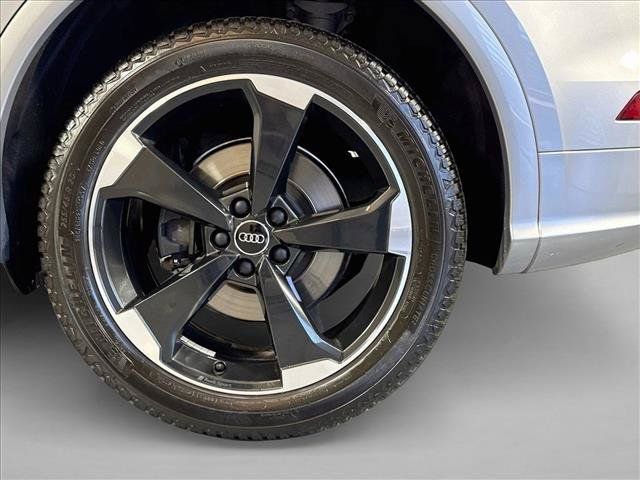 Used 2020 Audi SQ5 Premium Plus w/ Premium Plus Package AWD/4WD image 30
